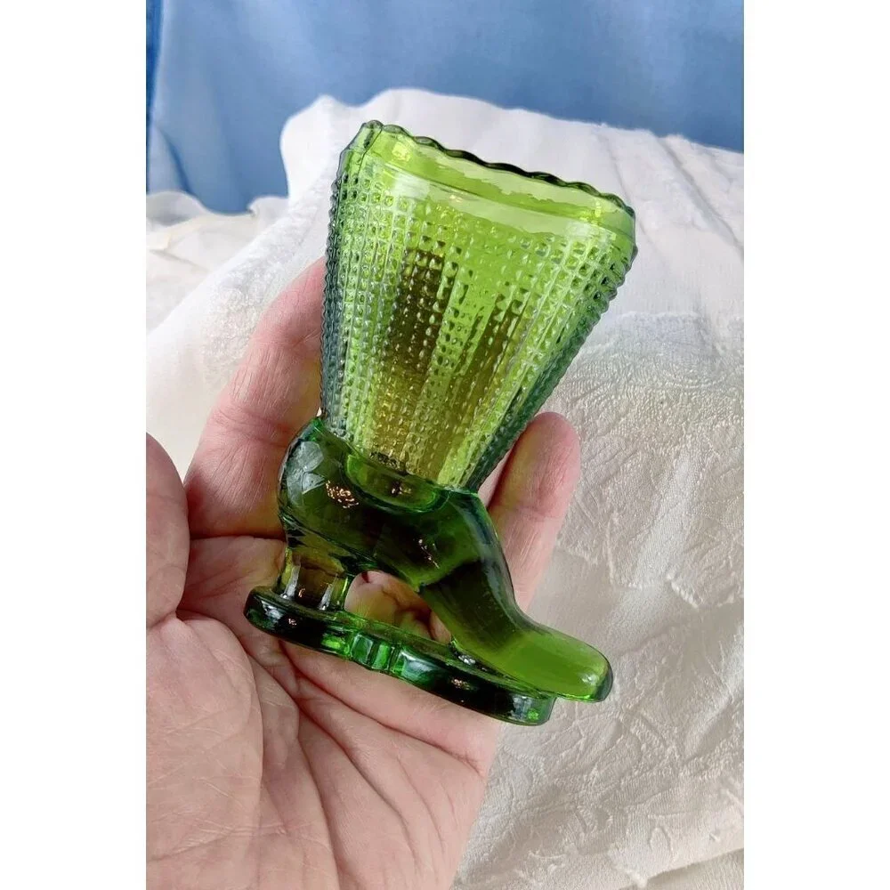 LE Smith Ice Skate Boots Pair Green Pressed Glass Vase Toothpick Holder 3.5